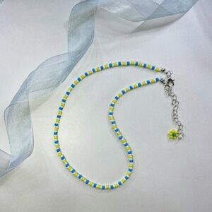 Handmade Beaded Ukrainian Necklace Choker in Yellow, Blue & White - Ukraine Gift